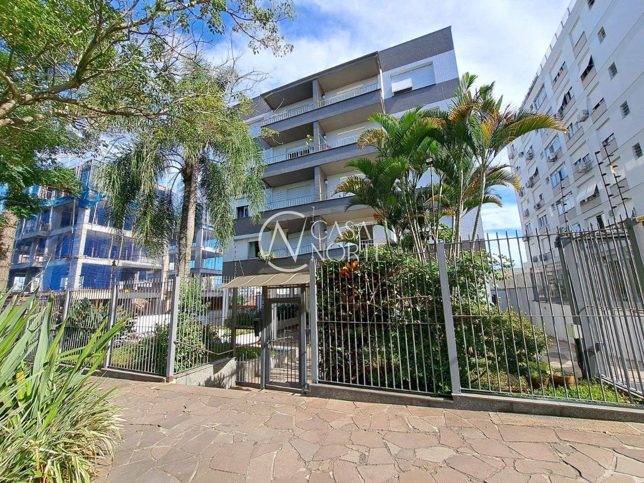 Apartamento à venda com 3 quartos, 99m², 1 vaga, Rua Ferreira Viana no bairro Petrópolis em Porto Alegre