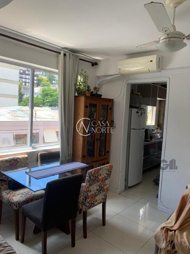 Apartamento à venda com 1 quarto, 31m², Avenida Coronel Lucas de Oliveira no bairro Petrópolis em Porto Alegre