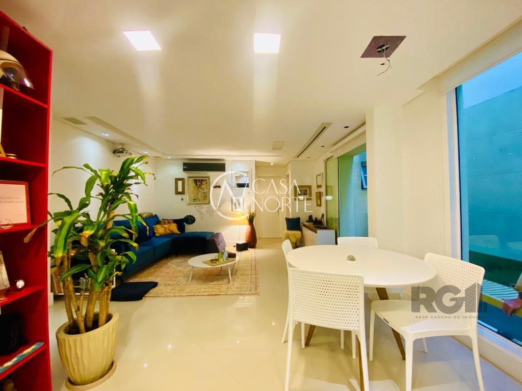 Apartamento à venda com 2 quartos, 76m², Avenida Taquara no bairro Petrópolis em Porto Alegre