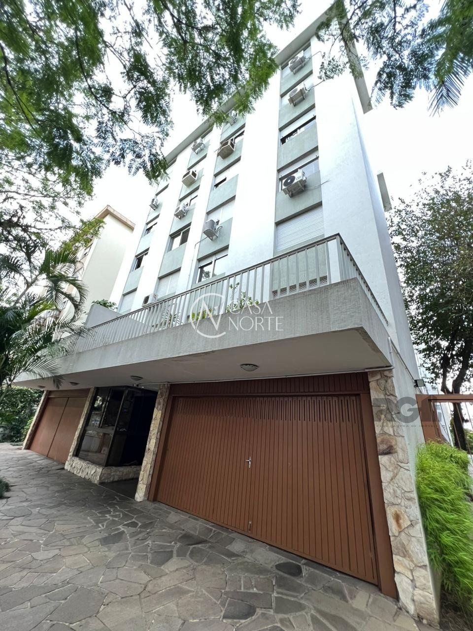 Apartamento à venda com 2 quartos, 67m², 1 vaga, Rua Olavo Bilac no bairro Azenha em Porto Alegre