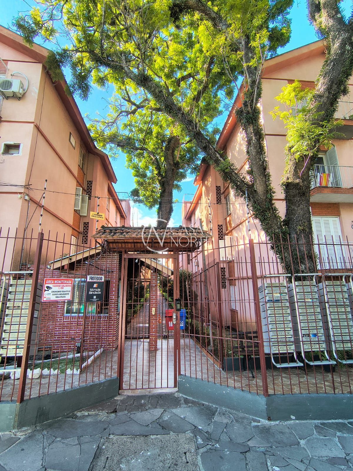 Apartamento à venda com 2 quartos, 46m², Avenida Getúlio Vargas no bairro Menino Deus em Porto Alegre