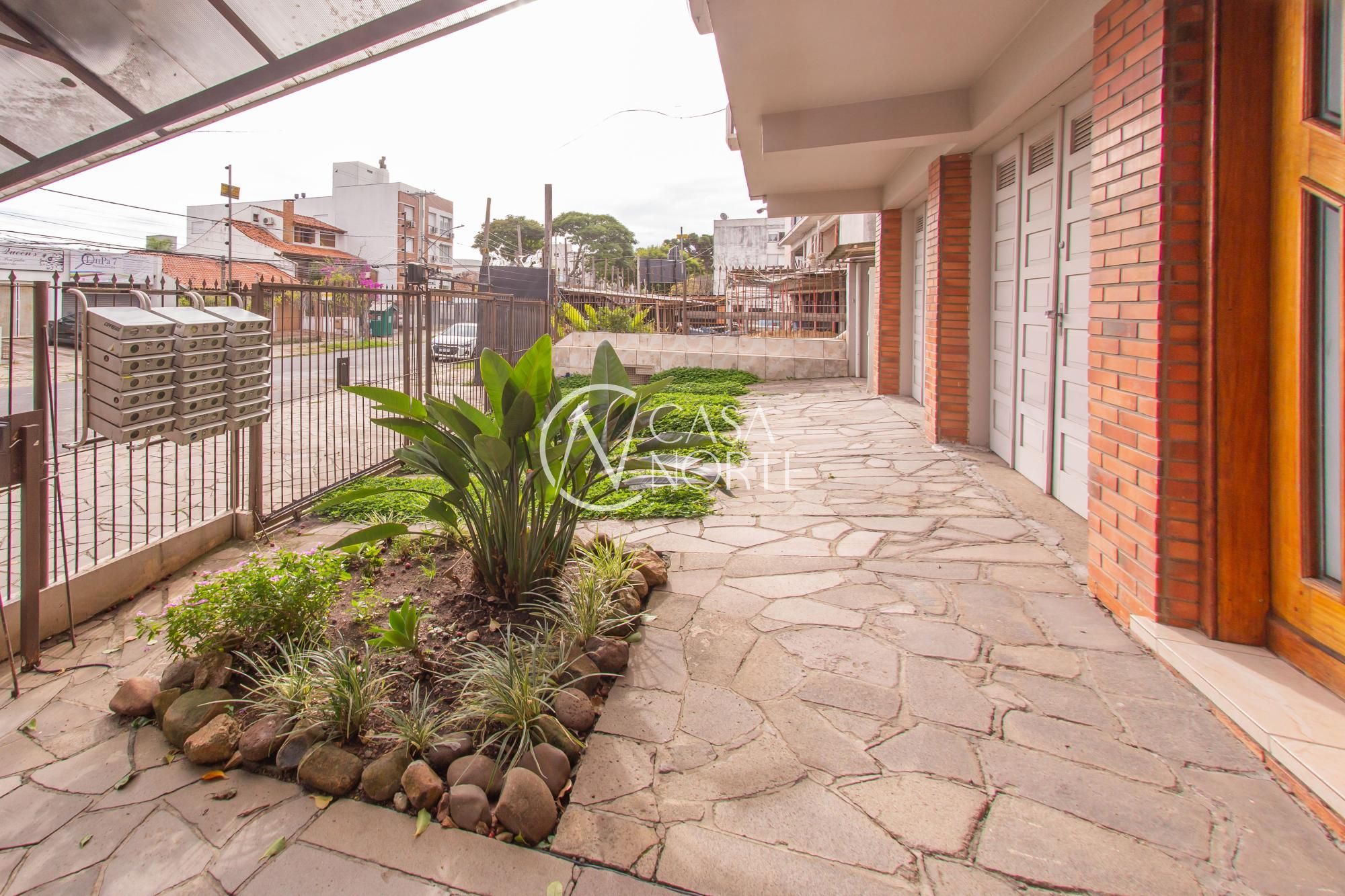 Cobertura à venda com 3 quartos, 130m², 1 suíte, Rua Valparaíso no bairro Jardim Botânico em Porto Alegre