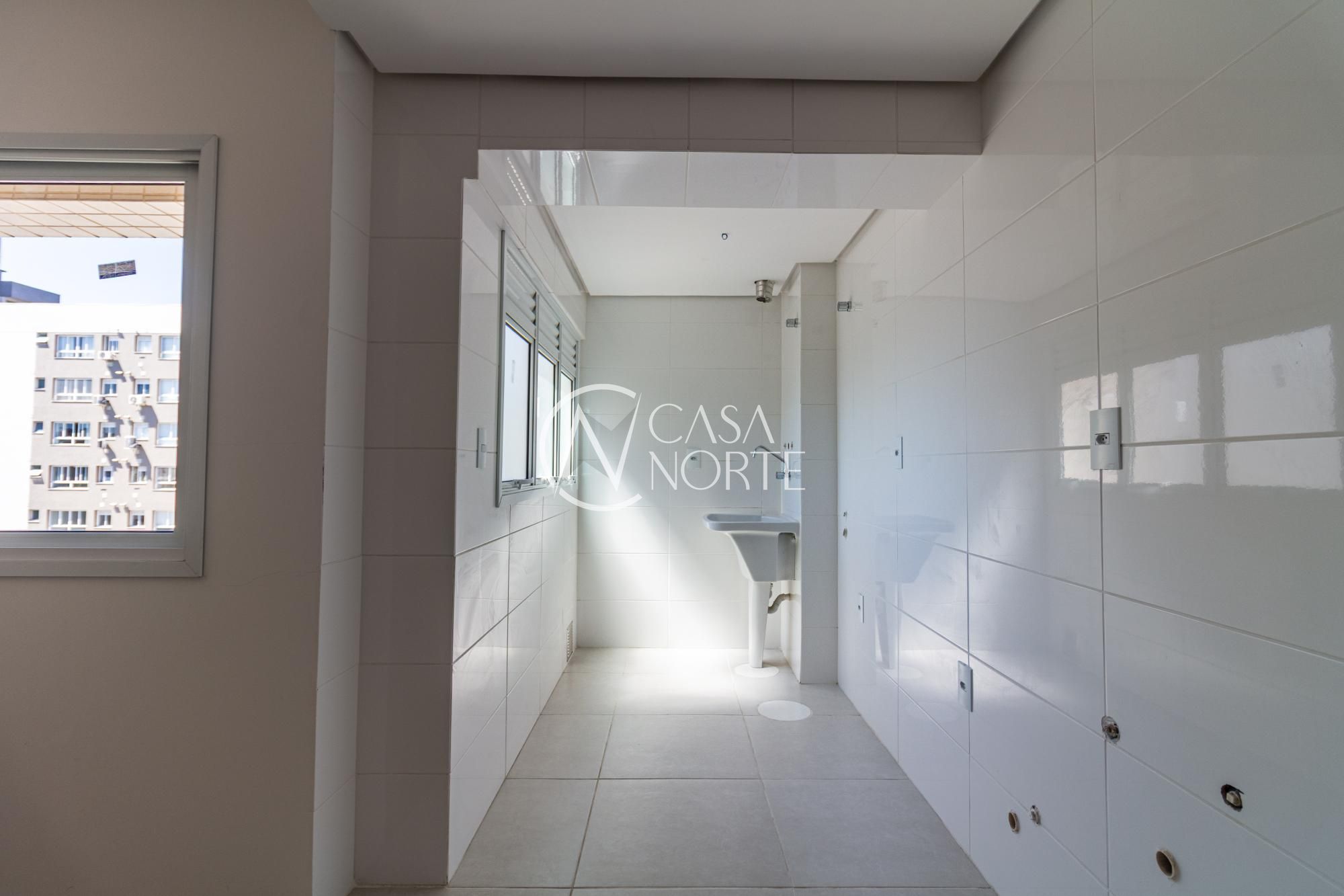 Apartamento à venda com 2 quartos, 64m², 1 suíte, 1 vaga, Rua São Simão no bairro Jardim do Salso em Porto Alegre