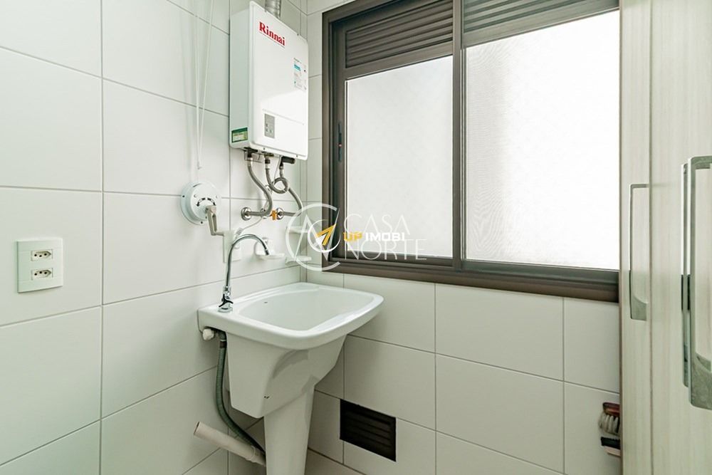 Apartamento à venda com 3 quartos, 85m², 1 suíte, 2 vagas, Rua Ariovaldo Pinheiro no bairro Passo da Areia em Porto Alegre