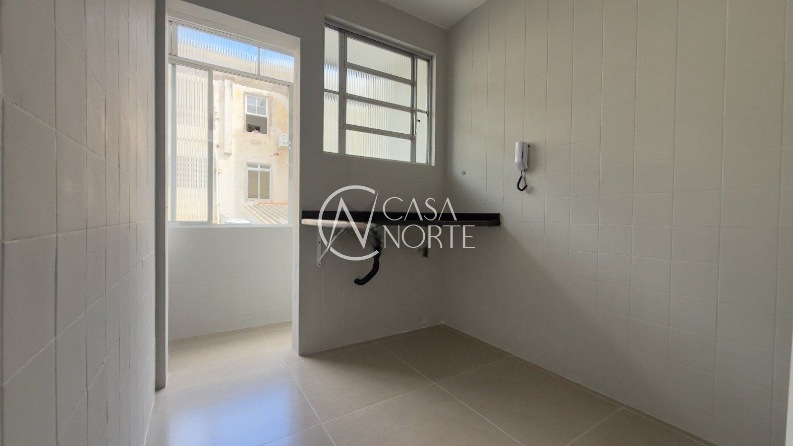 Apartamento à venda com 1 quarto, 47m², Rua da República no bairro Cidade Baixa em Porto Alegre