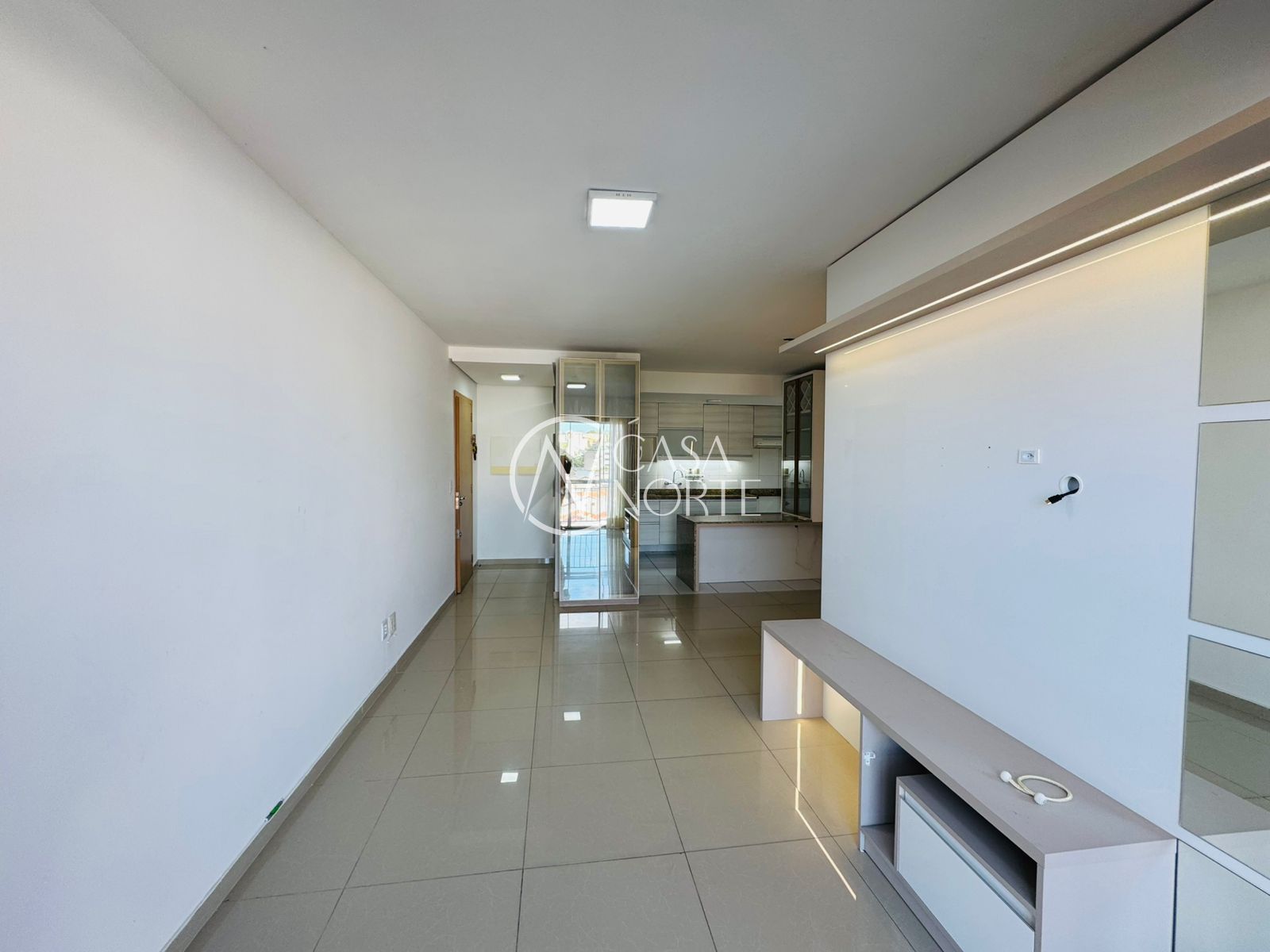 Apartamento à venda com 3 quartos, 81m², 1 suíte, 2 vagas, Rua Portuguesa no bairro Jardim Botânico em Porto Alegre
