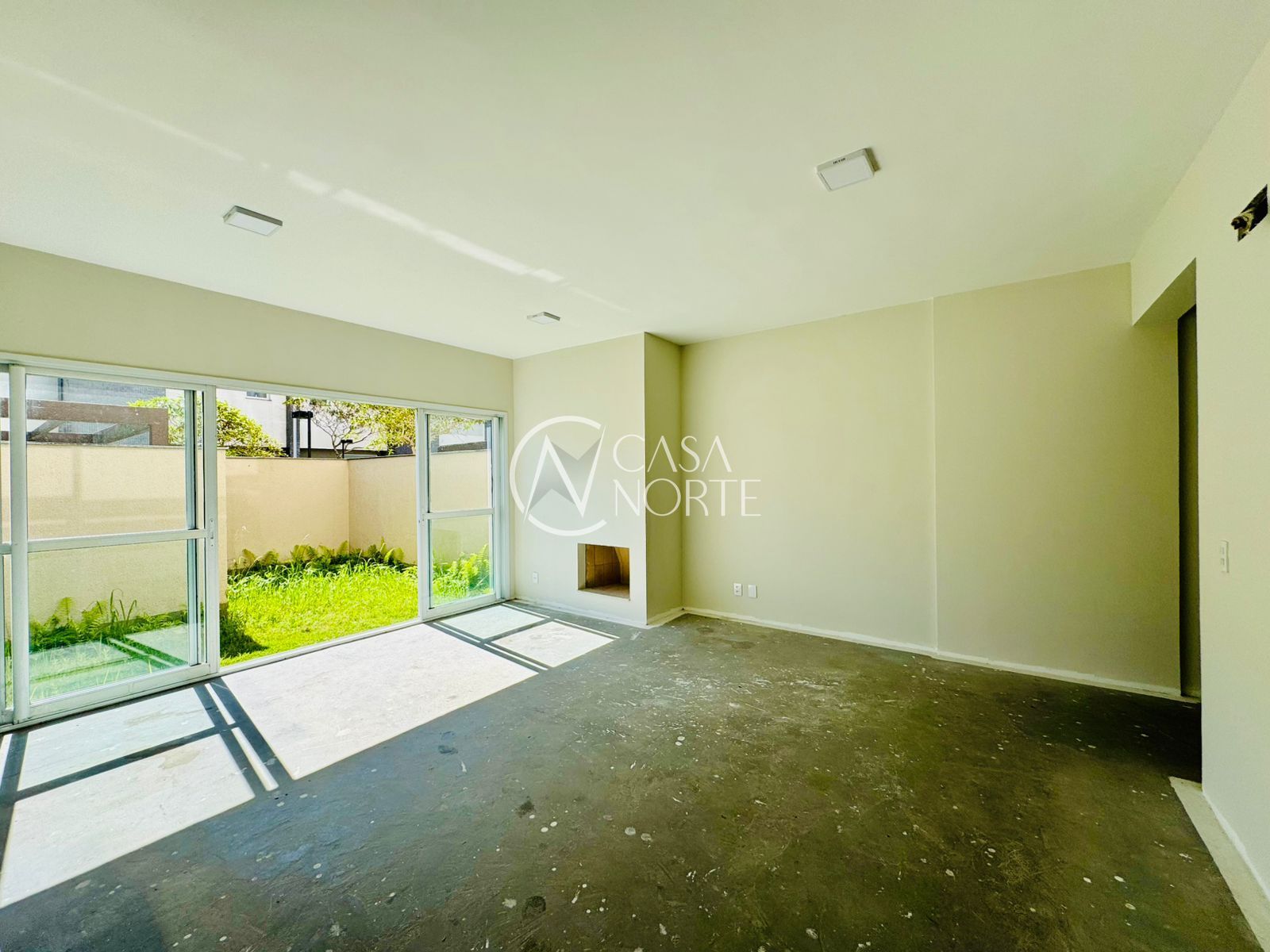 Apartamento à venda com 3 quartos, 137m², 1 suíte, 2 vagas, Rua São Josémaria Escriva no bairro Jardim do Salso em Porto Alegre