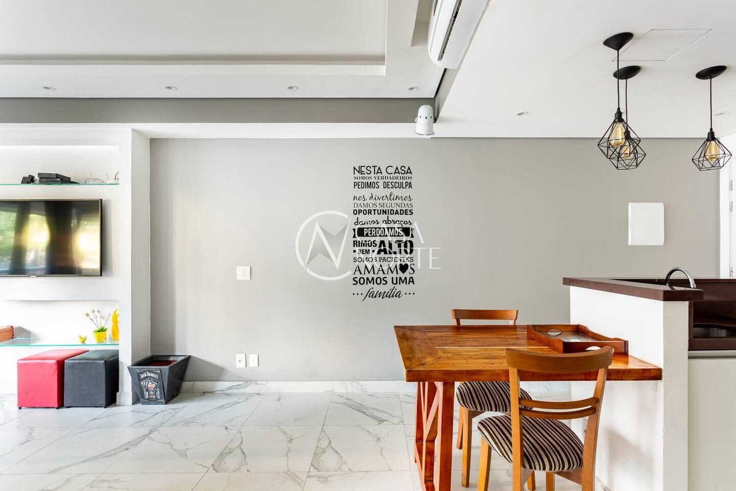 Apartamento à venda com 1 quarto, 49m², 1 suíte, 1 vaga, Rua Mário Antunes da Cunha no bairro Petrópolis em Porto Alegre