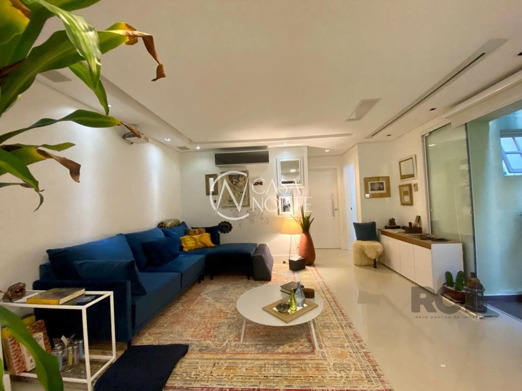 Apartamento à venda com 2 quartos, 76m², Avenida Taquara no bairro Petrópolis em Porto Alegre