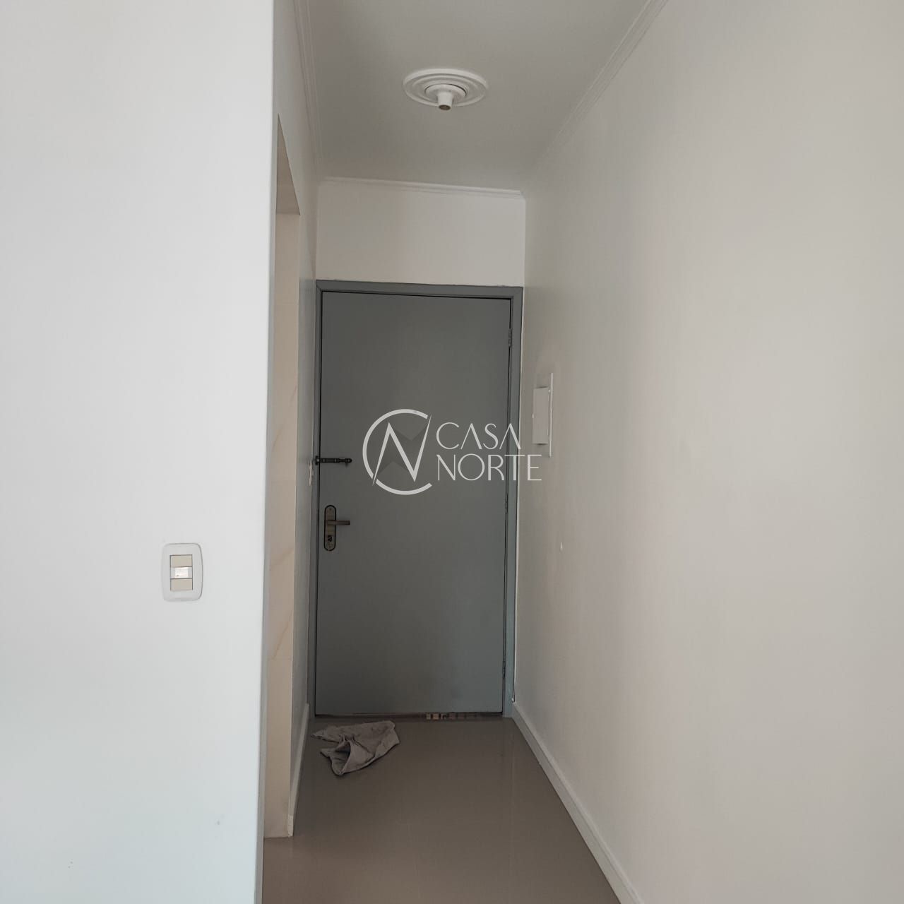 Apartamento à venda com 2 quartos, 66m², 1 suíte, 1 vaga, Rua Antônio Joaquim Mesquita no bairro Passo da Areia em Porto Alegre