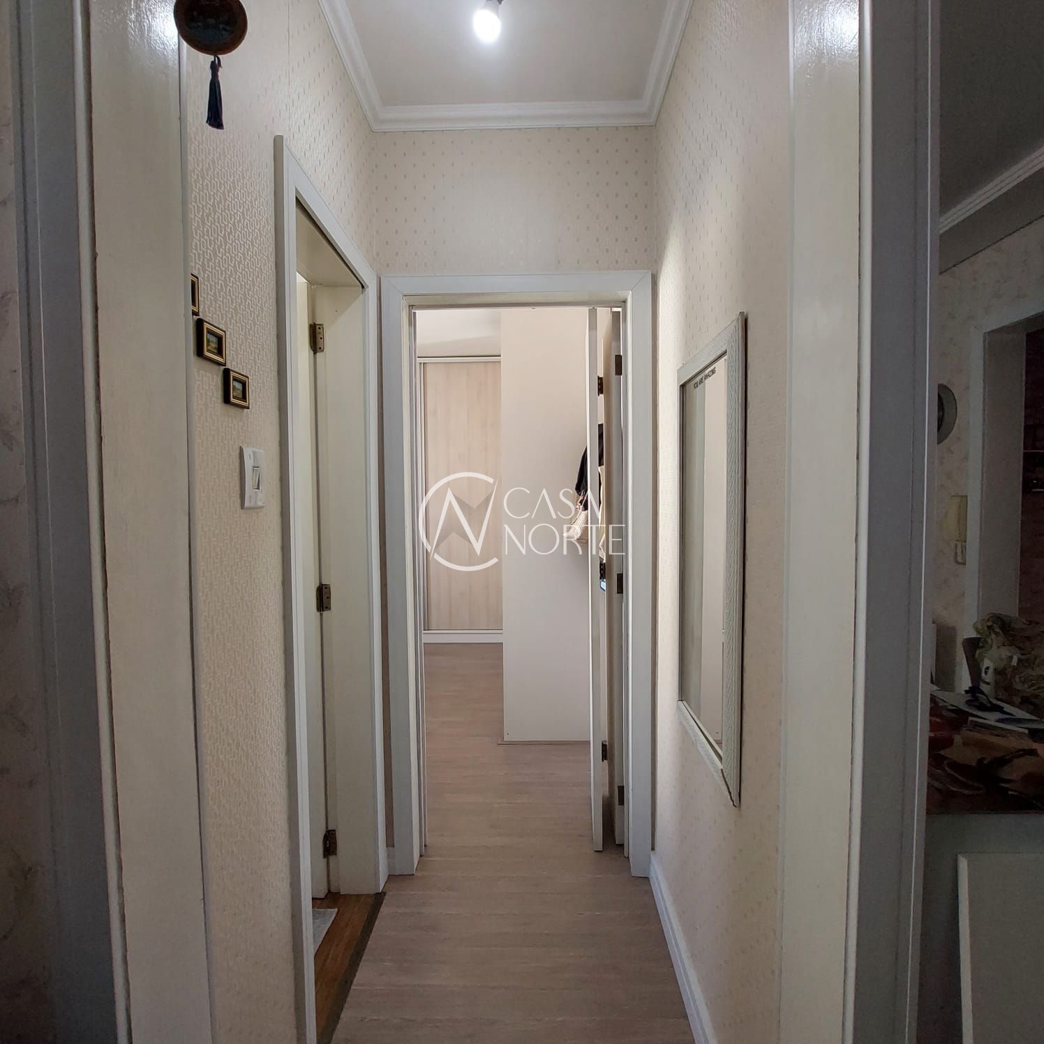 Apartamento à venda com 1 quarto, 45m², Rua Vicente da Fontoura no bairro Santana em Porto Alegre