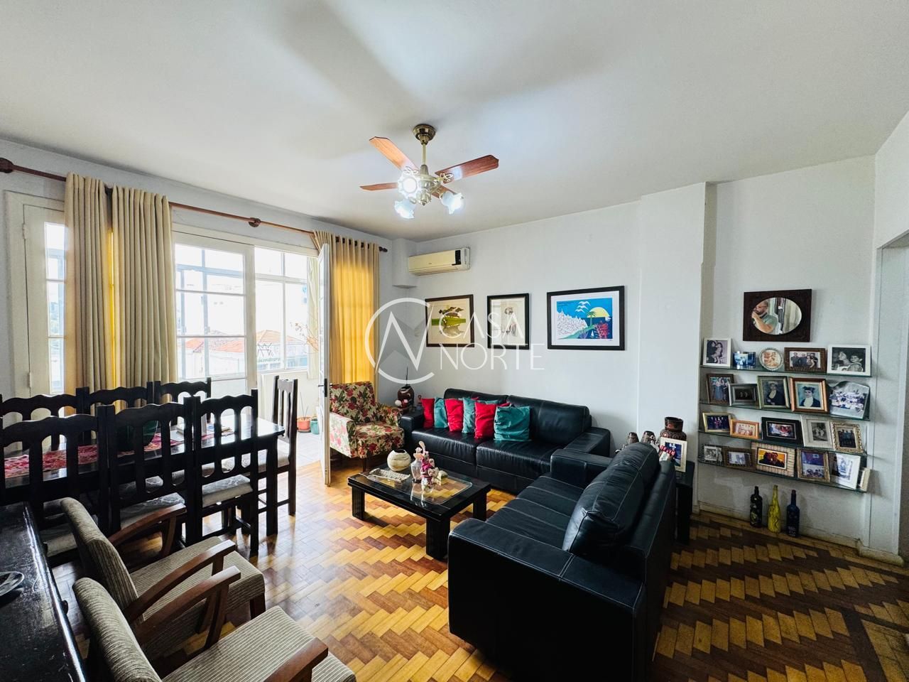 Apartamento à venda com 3 quartos, 126m², 1 suíte, Rua Quintino Bandeira no bairro São Geraldo em Porto Alegre