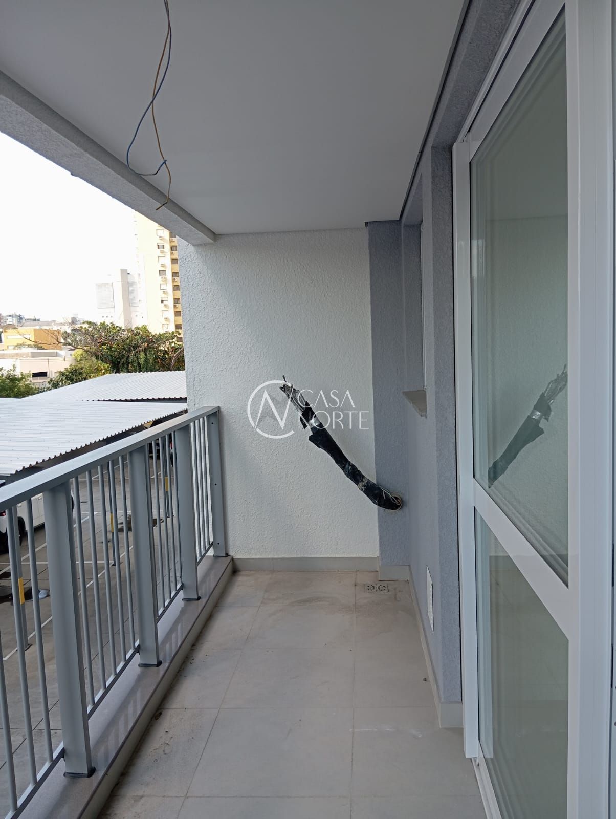Apartamento à venda com 2 quartos, 74m², 1 suíte, 1 vaga, João Wallig no bairro Passo da Areia em Porto Alegre