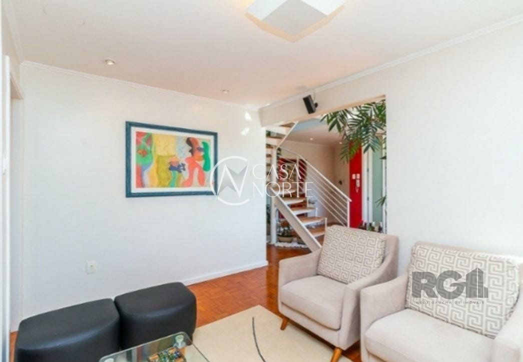 Cobertura à venda com 2 quartos, 182m², 1 suíte, Rua Dona Eugenia no bairro Santa Cecília em Porto Alegre