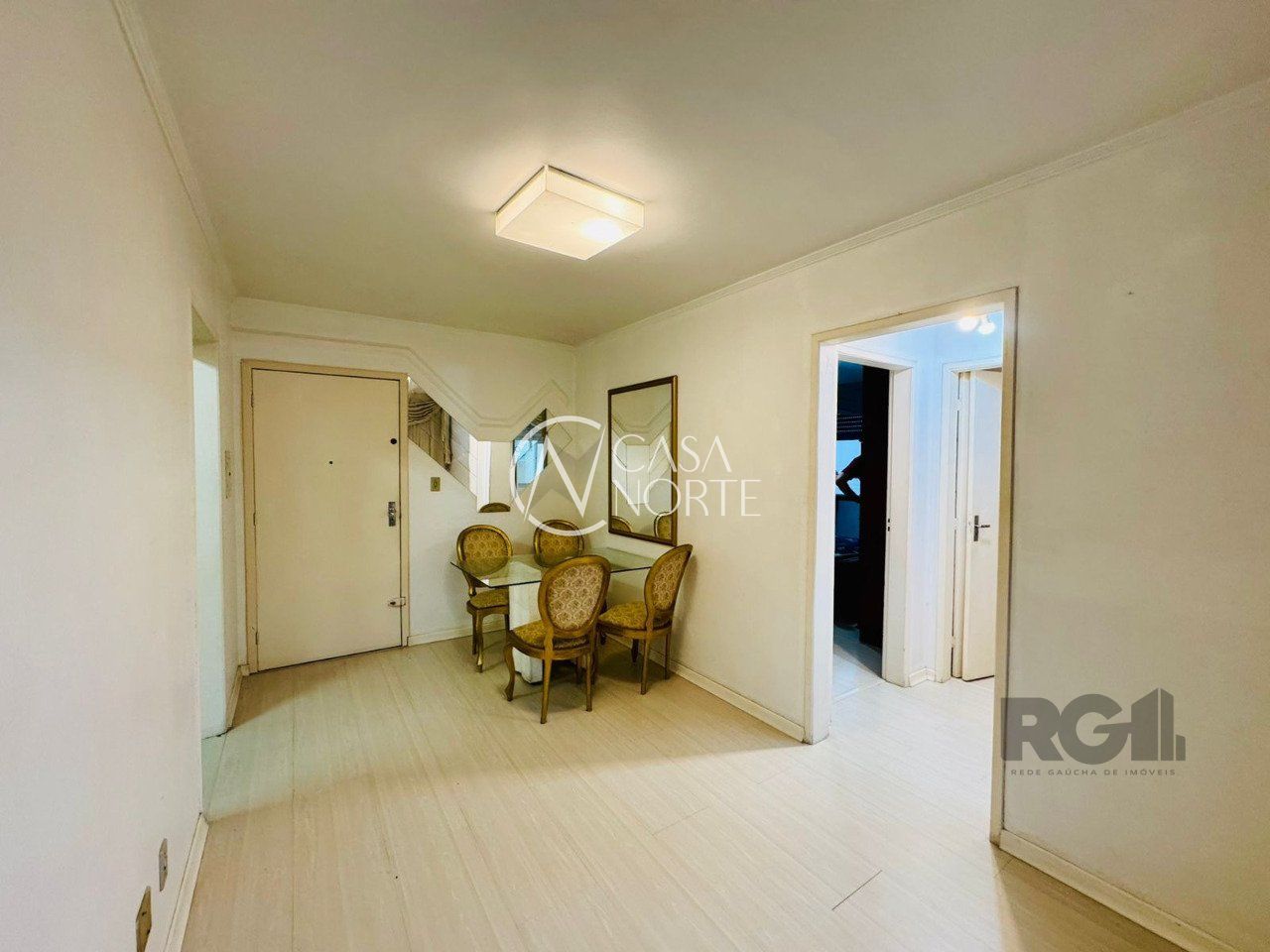 Apartamento à venda com 2 quartos, 67m², 1 vaga, Rua Olavo Bilac no bairro Azenha em Porto Alegre