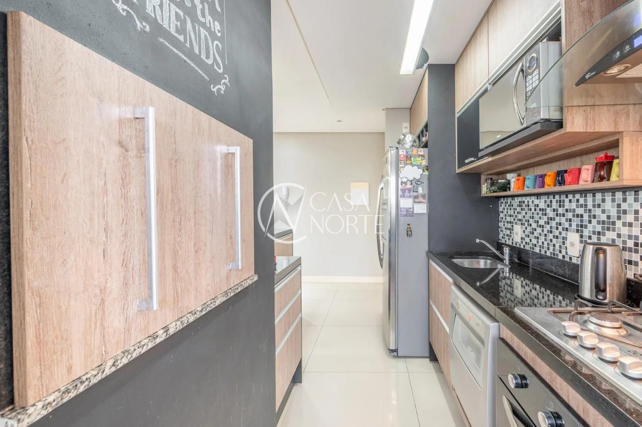 Apartamento à venda com 2 quartos, 73m², 1 suíte, 2 vagas, Rua Faria Santos no bairro Petrópolis em Porto Alegre