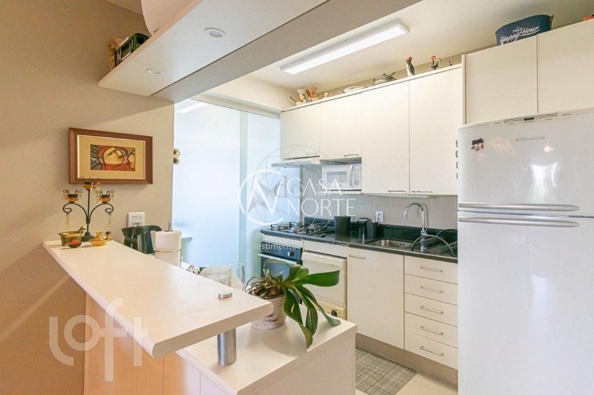 Apartamento à venda com 3 quartos, 72m², 1 suíte, 1 vaga, Rua Professor Cristiano Fischer no bairro Jardim do Salso em Porto Alegre