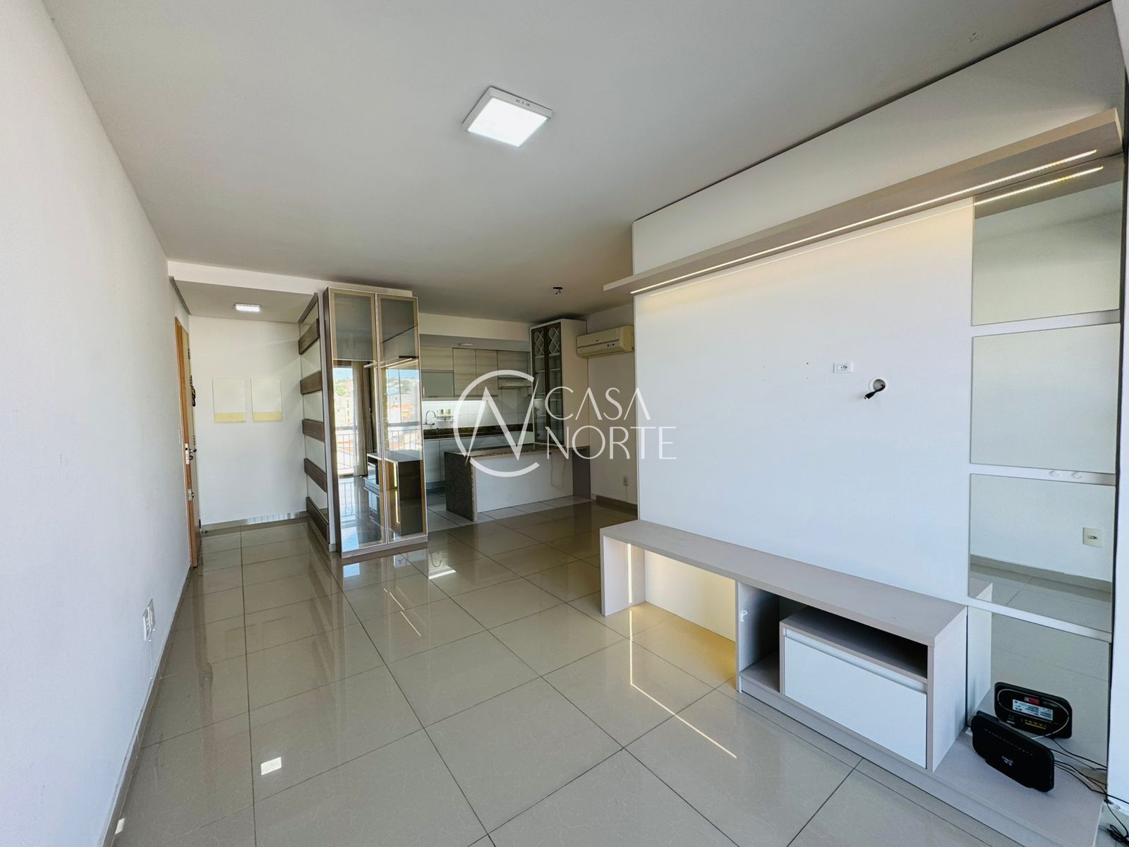 Apartamento à venda com 3 quartos, 81m², 1 suíte, 2 vagas, Rua Portuguesa no bairro Jardim Botânico em Porto Alegre