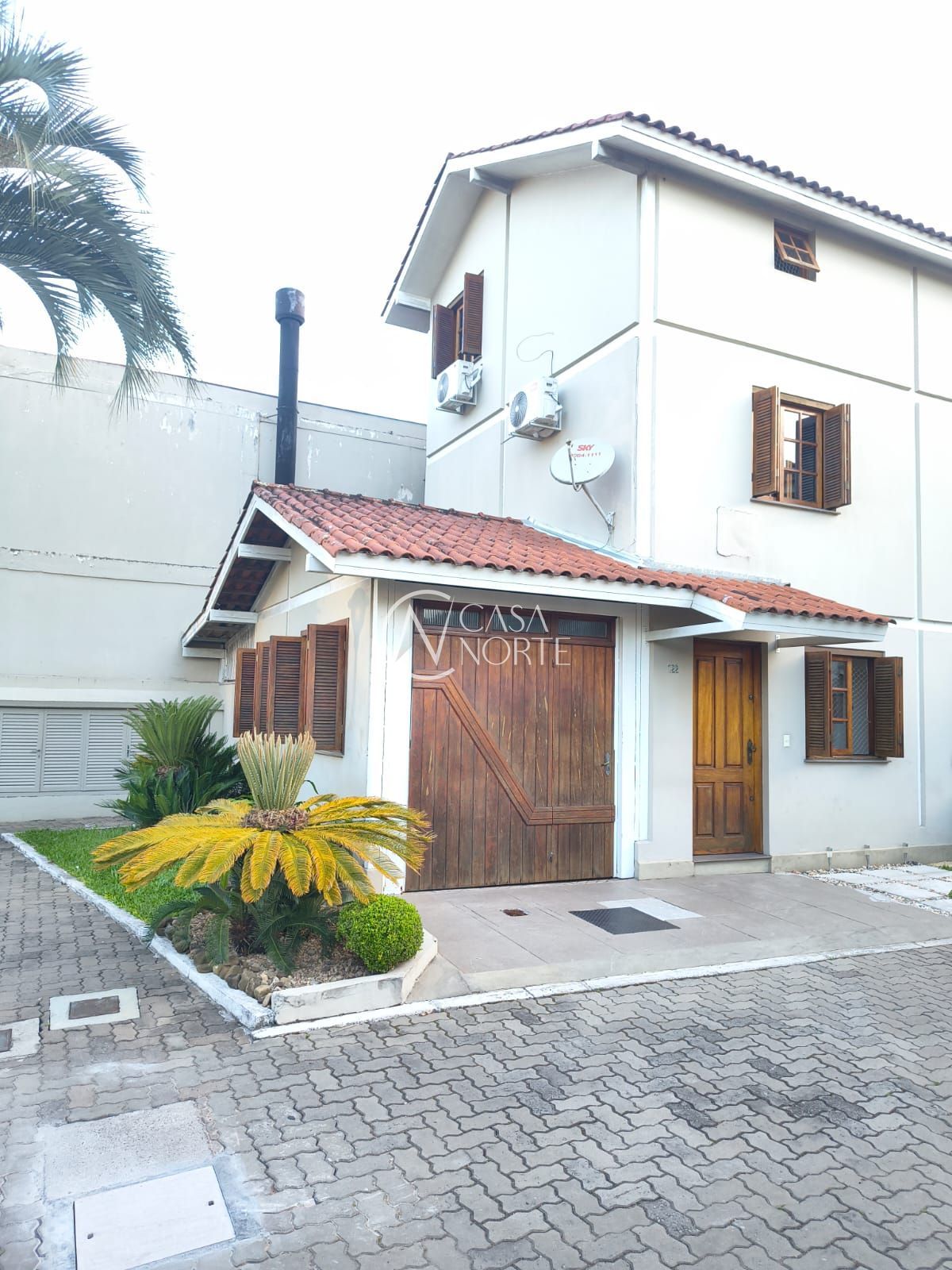 Casa de Condomínio à venda com 3 quartos, 90m², 2 vagas, Rua Professor Carvalho Freitas no bairro Teresópolis em Porto Alegre