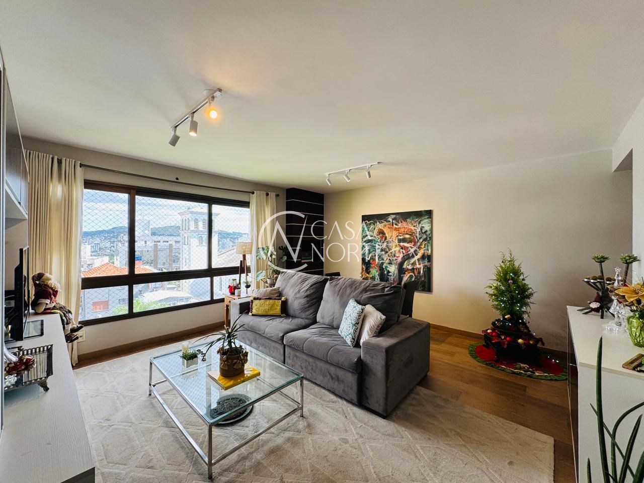 Apartamento à venda com 3 quartos, 90m², 1 suíte, 2 vagas, Avenida Caçapava no bairro Petrópolis em Porto Alegre