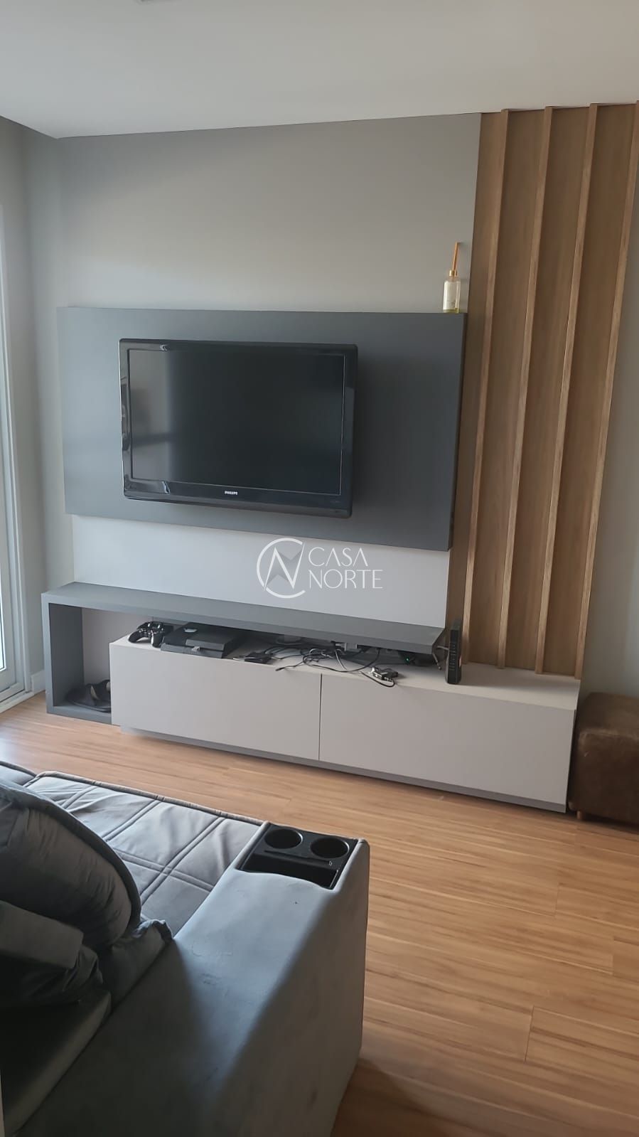 Apartamento à venda com 3 quartos, 69m², 1 suíte, 1 vaga, Rua Marechal Mesquita no bairro Teresópolis em Porto Alegre