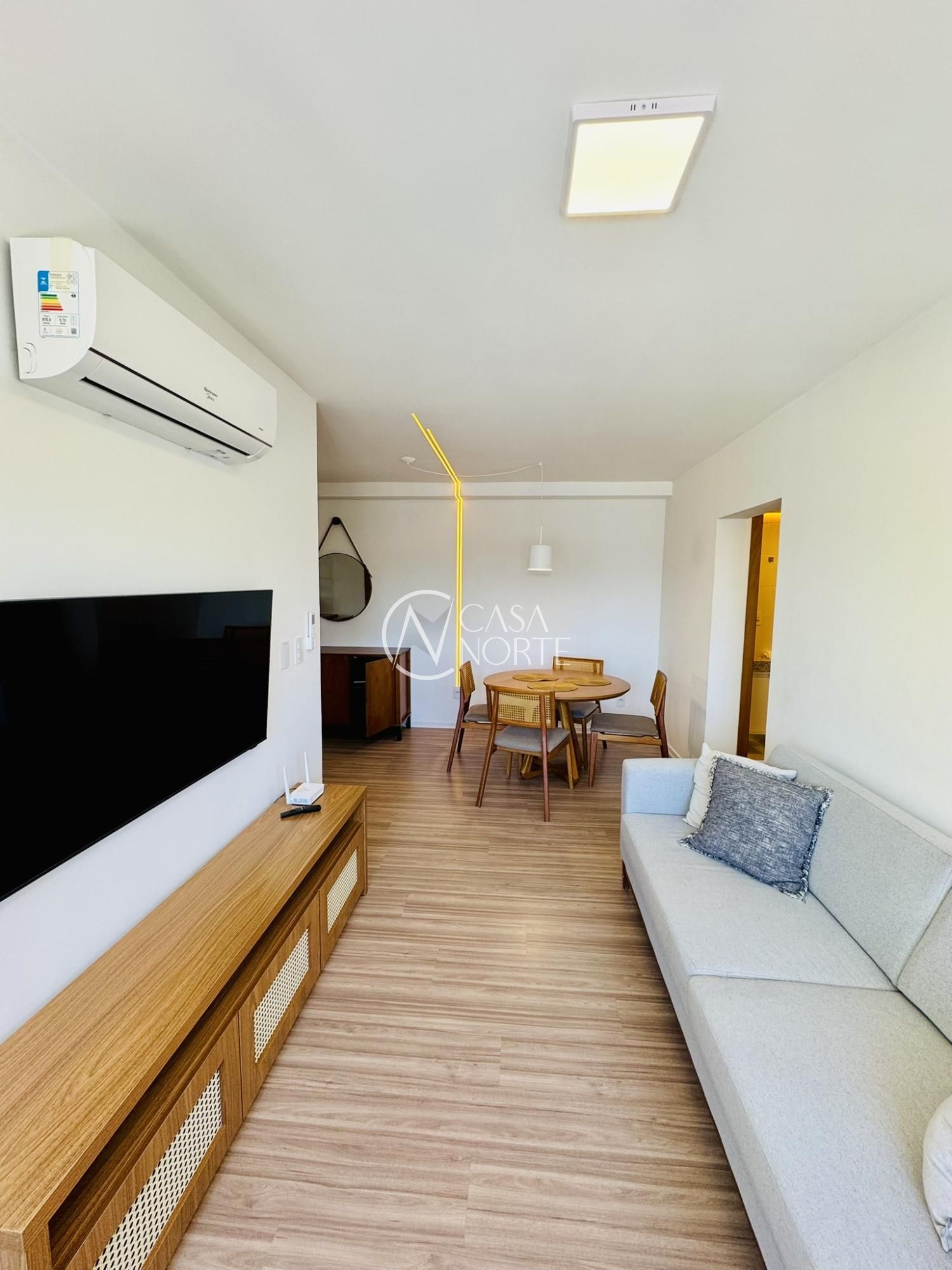 Apartamento à venda com 2 quartos, 64m², 1 suíte, 2 vagas, Rua São Simão no bairro Jardim do Salso em Porto Alegre