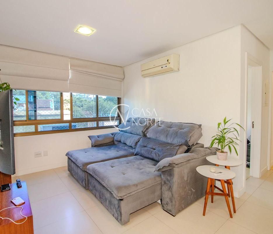 Apartamento à venda com 2 quartos, 55m², 1 suíte, 2 vagas, Rua Ariovaldo Pinheiro no bairro Passo da Areia em Porto Alegre