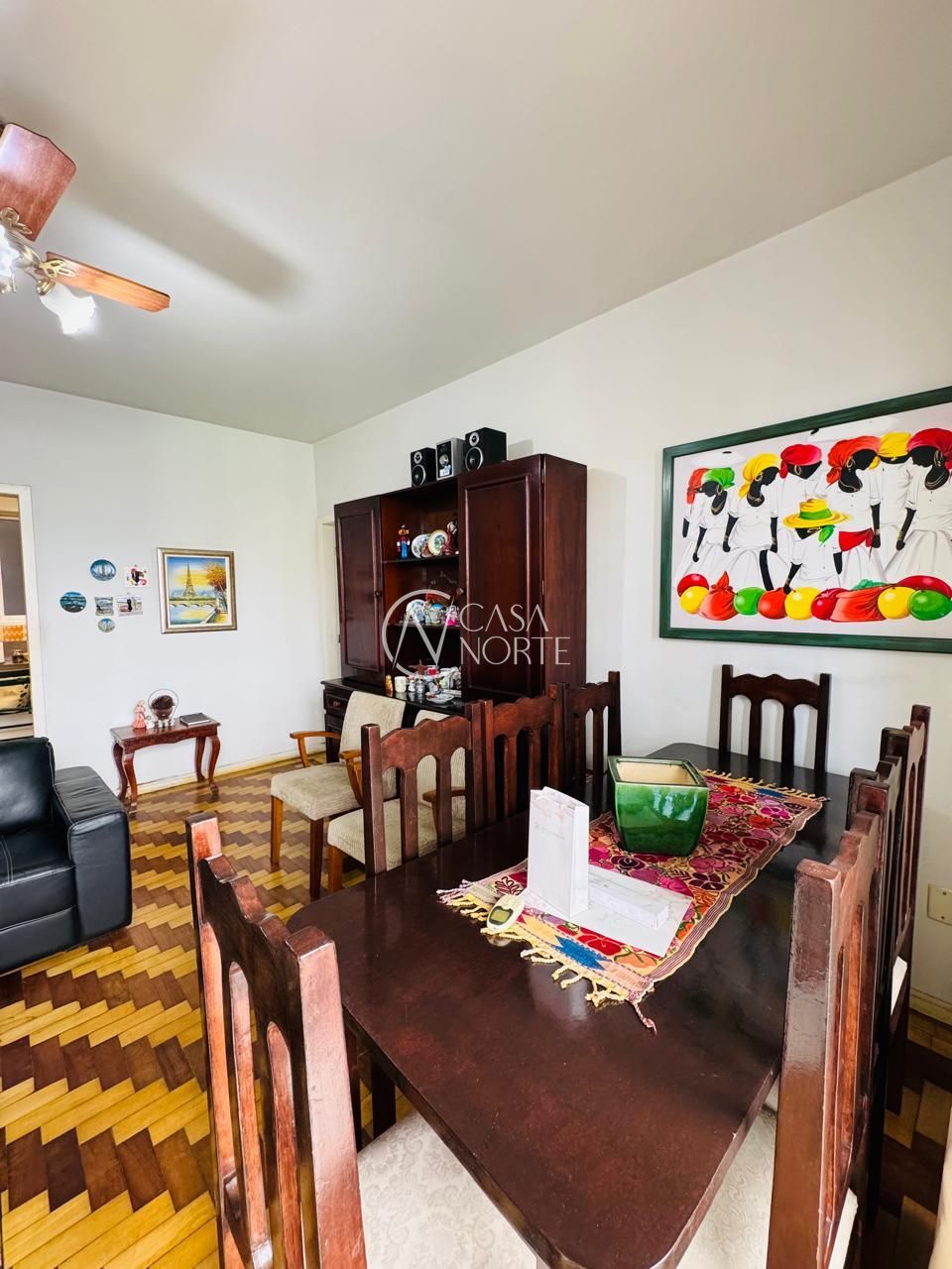 Apartamento à venda com 3 quartos, 126m², 1 suíte, Rua Quintino Bandeira no bairro São Geraldo em Porto Alegre