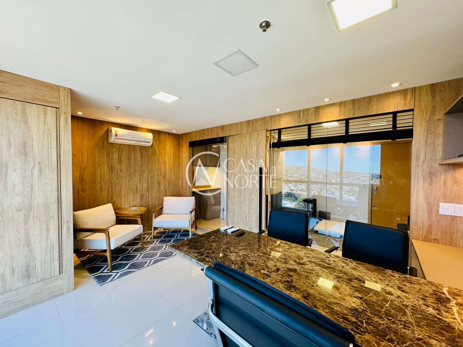 Sala Comercial à venda , 35m², 1 vaga, Avenida Senador Tarso Dutra no bairro Petrópolis em Porto Alegre