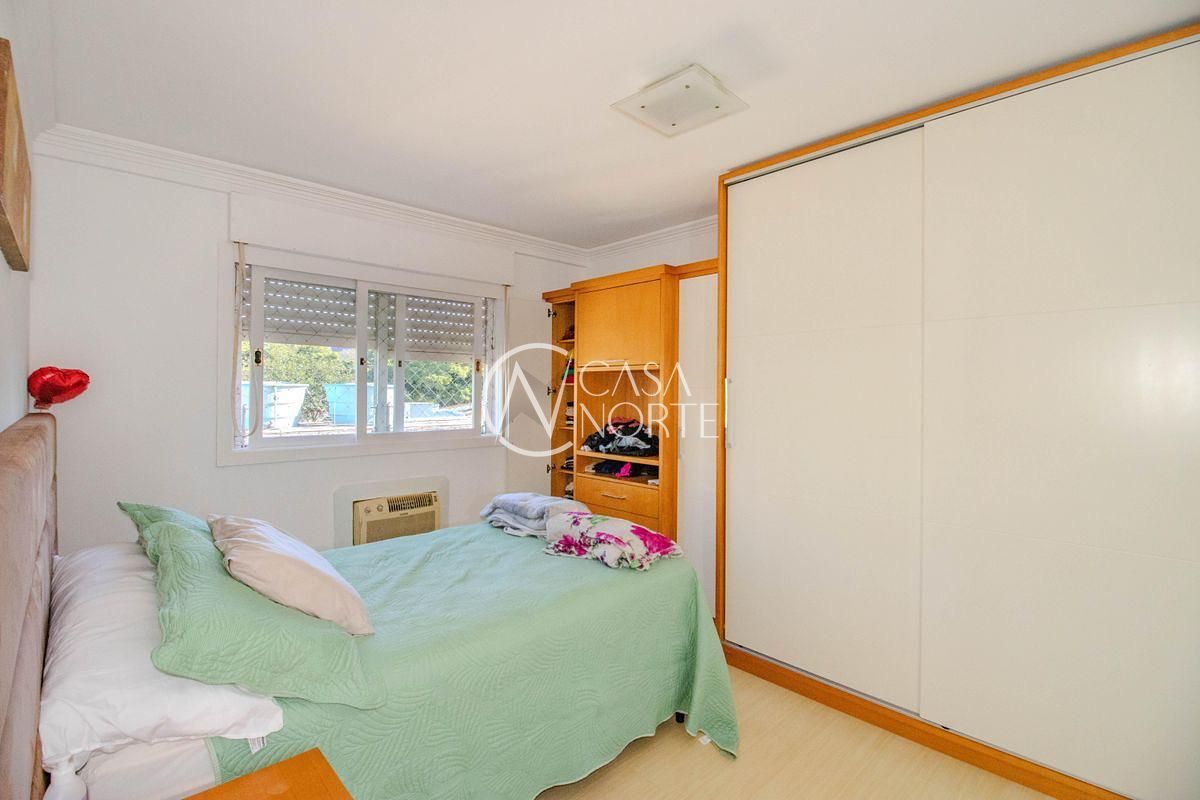 Apartamento à venda com 2 quartos, 55m², 1 suíte, 2 vagas, Rua Ariovaldo Pinheiro no bairro Passo da Areia em Porto Alegre