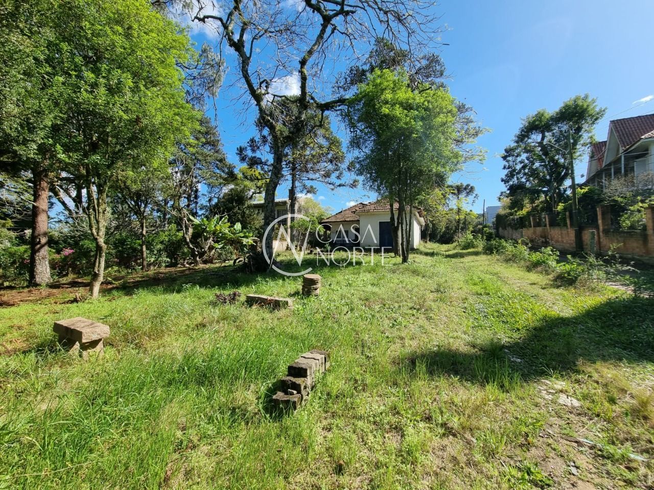 Terreno à venda , 4452m², Travessa Pedra Redonda no bairro Jardim Isabel em Porto Alegre