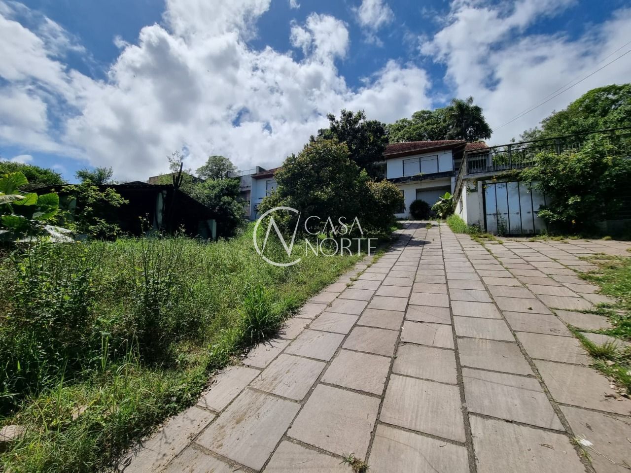 Terreno à venda  com 1470m², Avenida Guaiba no bairro Vila Assunção em Porto Alegre