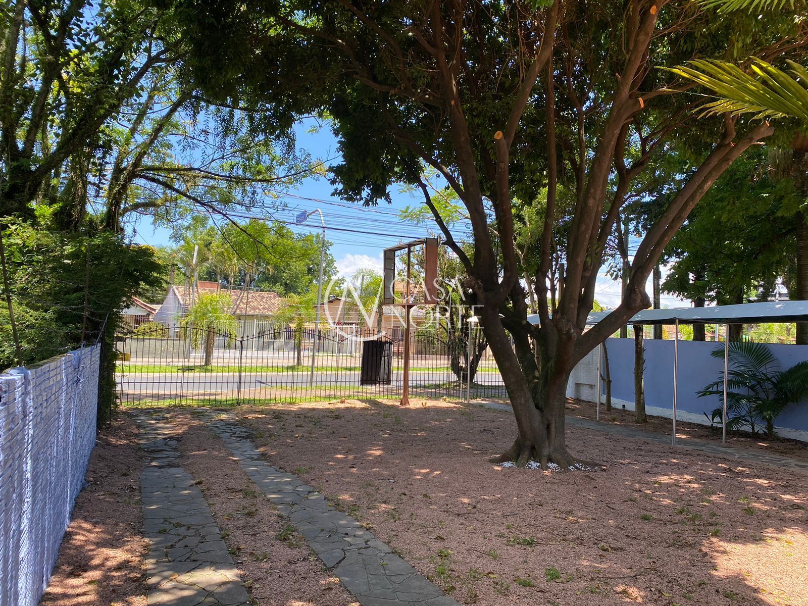 Terreno à venda  com 640m², Rua Comendador Castro no bairro Ipanema em Porto Alegre