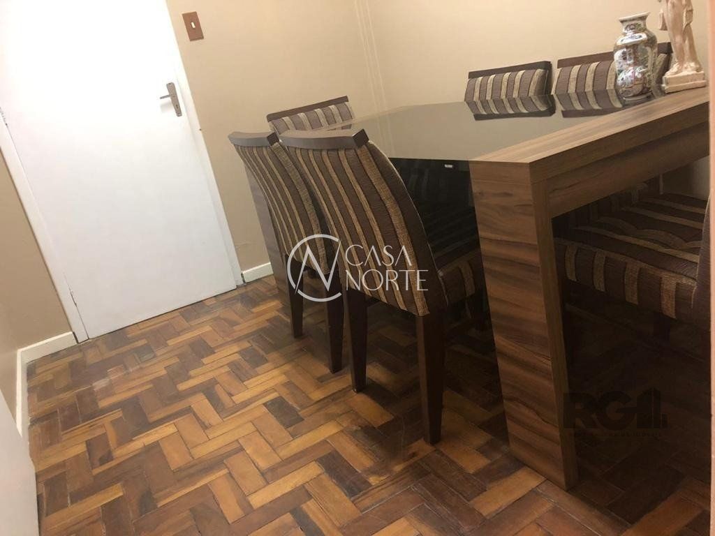 Sala Comercial à venda , 44m², Rua Vigario José Inácio no bairro Centro Histórico em Porto Alegre