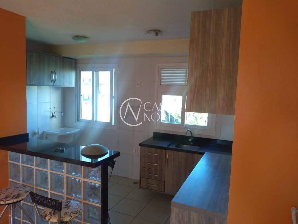 Apartamento à venda com 2 quartos, 1 vaga, Rua Soely Nunes Rosa no bairro Restinga em Porto Alegre