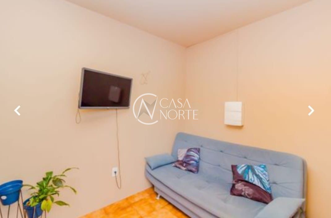 Sobrado à venda com 3 quartos, 200m², 1 suíte, 2 vagas, Rua José Knijnik no bairro Vila Nova em Porto Alegre