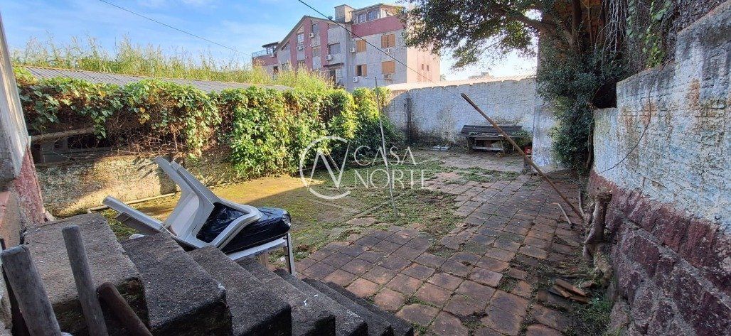 Terreno à venda  com 265m², Avenida São Borja no bairro Nonoai em Porto Alegre