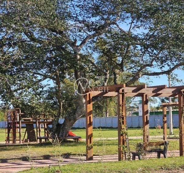 Terreno à venda  com 140m², Avenida Juca Batista no bairro Hípica em Porto Alegre