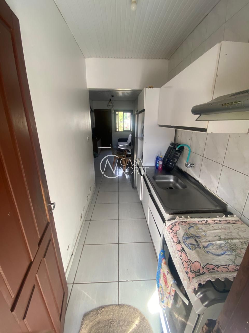 Casa à venda com 2 quartos, 42m², 2 vagas, Rua Ernani Behs no bairro Hípica em Porto Alegre