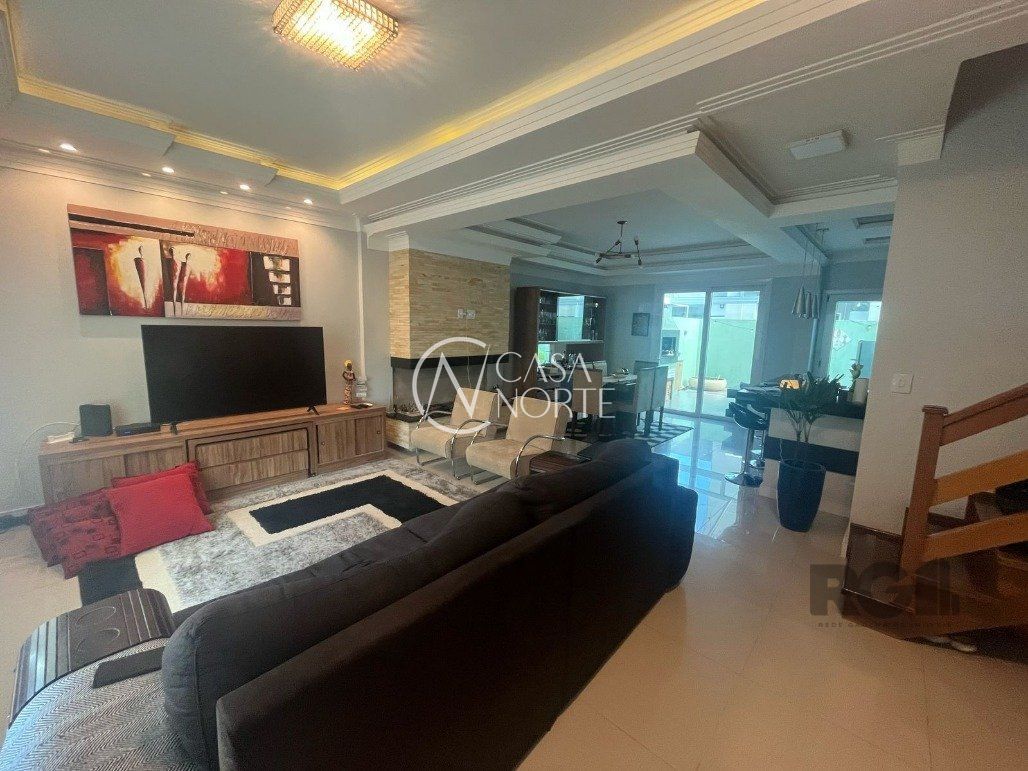 Casa de Condomínio à venda com 3 quartos, 157m², 1 suíte, 2 vagas, Rua Eroni Soares Machado no bairro Hípica em Porto Alegre