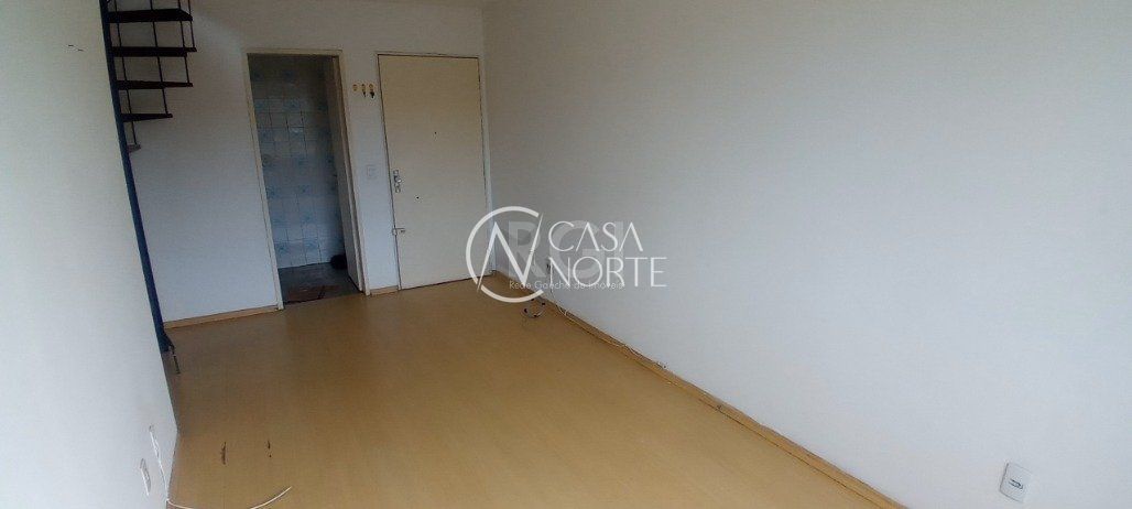 Cobertura à venda com 1 quarto, 91m², Avenida Teresópolis no bairro Teresópolis em Porto Alegre
