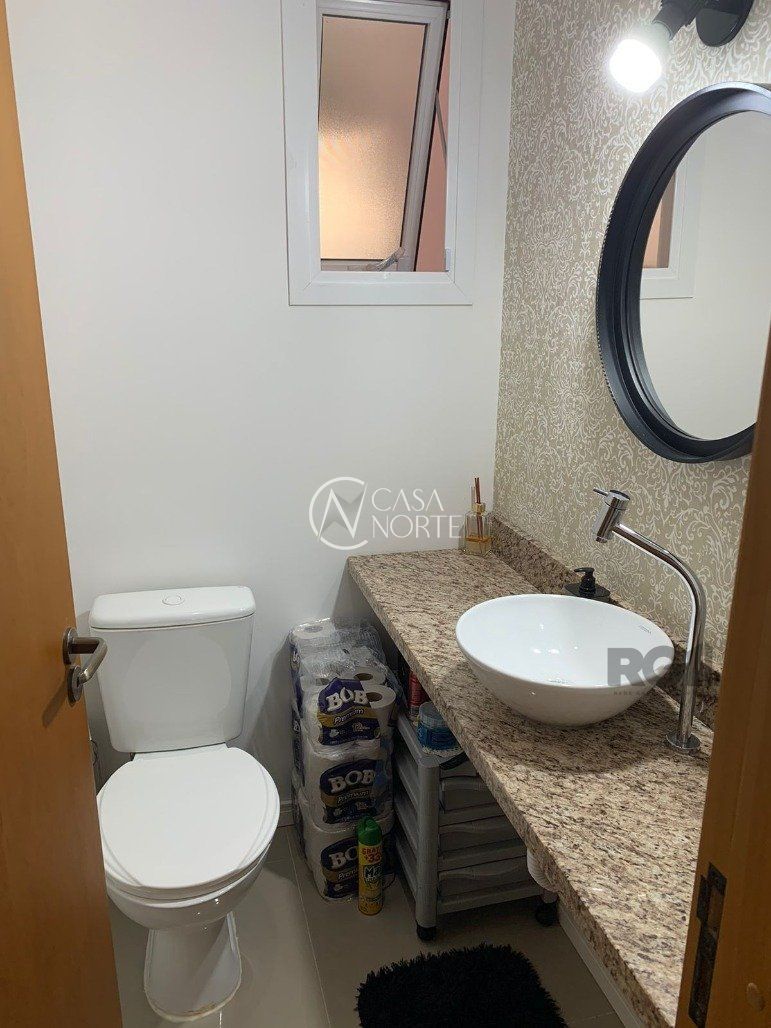 Casa à venda com 2 quartos, 83m², 2 suítes, Rua Izar Faria Correa Santanna no bairro Hípica em Porto Alegre