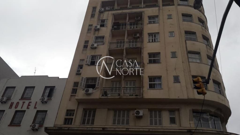 Apartamento à venda com 1 quarto, 52m², 1 suíte, Avenida Farrapos no bairro Floresta em Porto Alegre