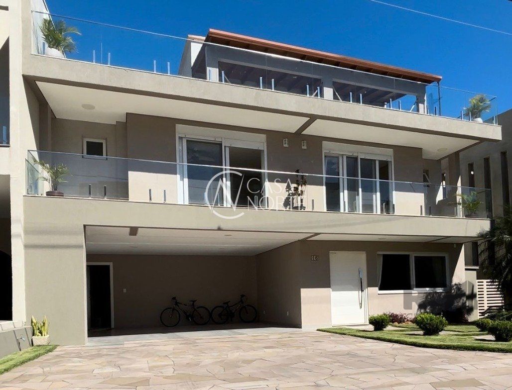 Casa de Condomínio à venda com 4 quartos, 312m², 4 suítes, 4 vagas, Rua Ivo Walter Kern no bairro Hípica em Porto Alegre