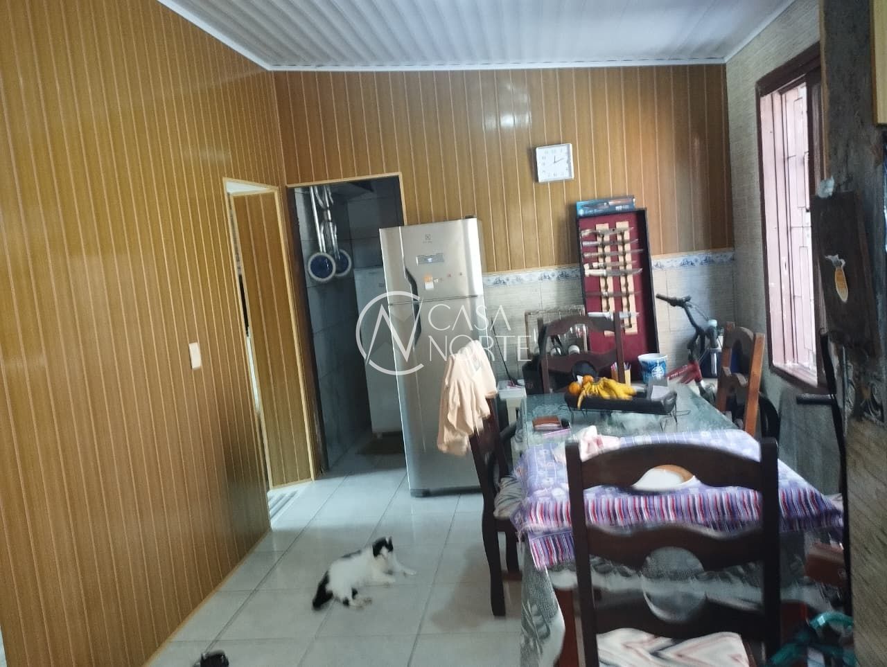 Casa à venda com 3 quartos, 270m², 1 suíte, 2 vagas, Rua Luiz Tagliassuchi no bairro Ponta Grossa em Porto Alegre