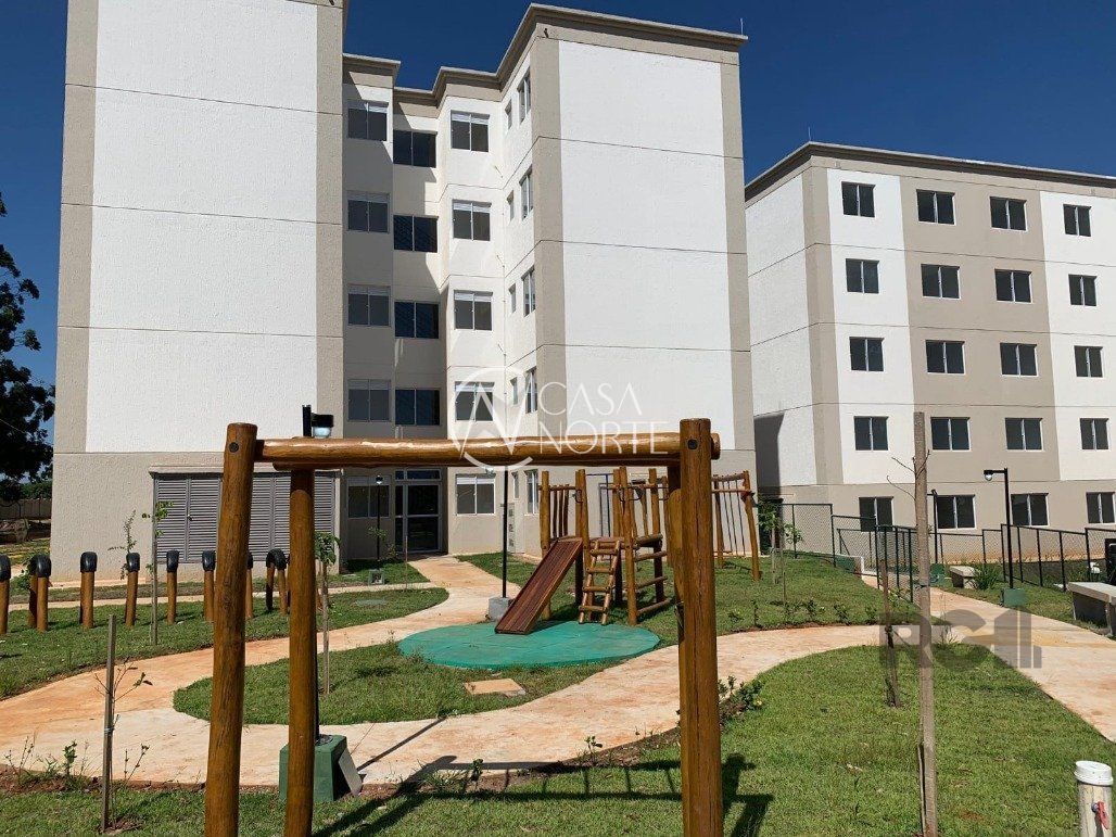 Apartamento à venda com 2 quartos, 41m², Rua Inocêncio de Oliveira Alves no bairro Rubem Berta em Porto Alegre