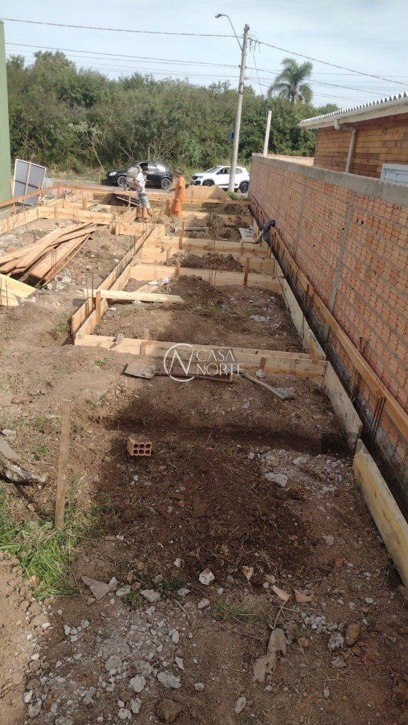 Casa à venda com 3 quartos, 105m², 1 suíte, 2 vagas, Avenida Alcibiades Martins da Rocha no bairro Aberta dos Morros em Porto Alegre