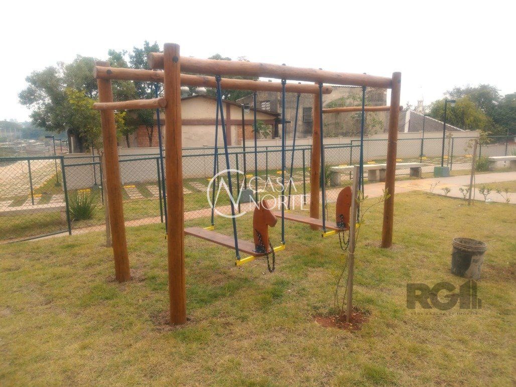 Apartamento à venda com 2 quartos, 41m², Rua Inocêncio de Oliveira Alves no bairro Rubem Berta em Porto Alegre