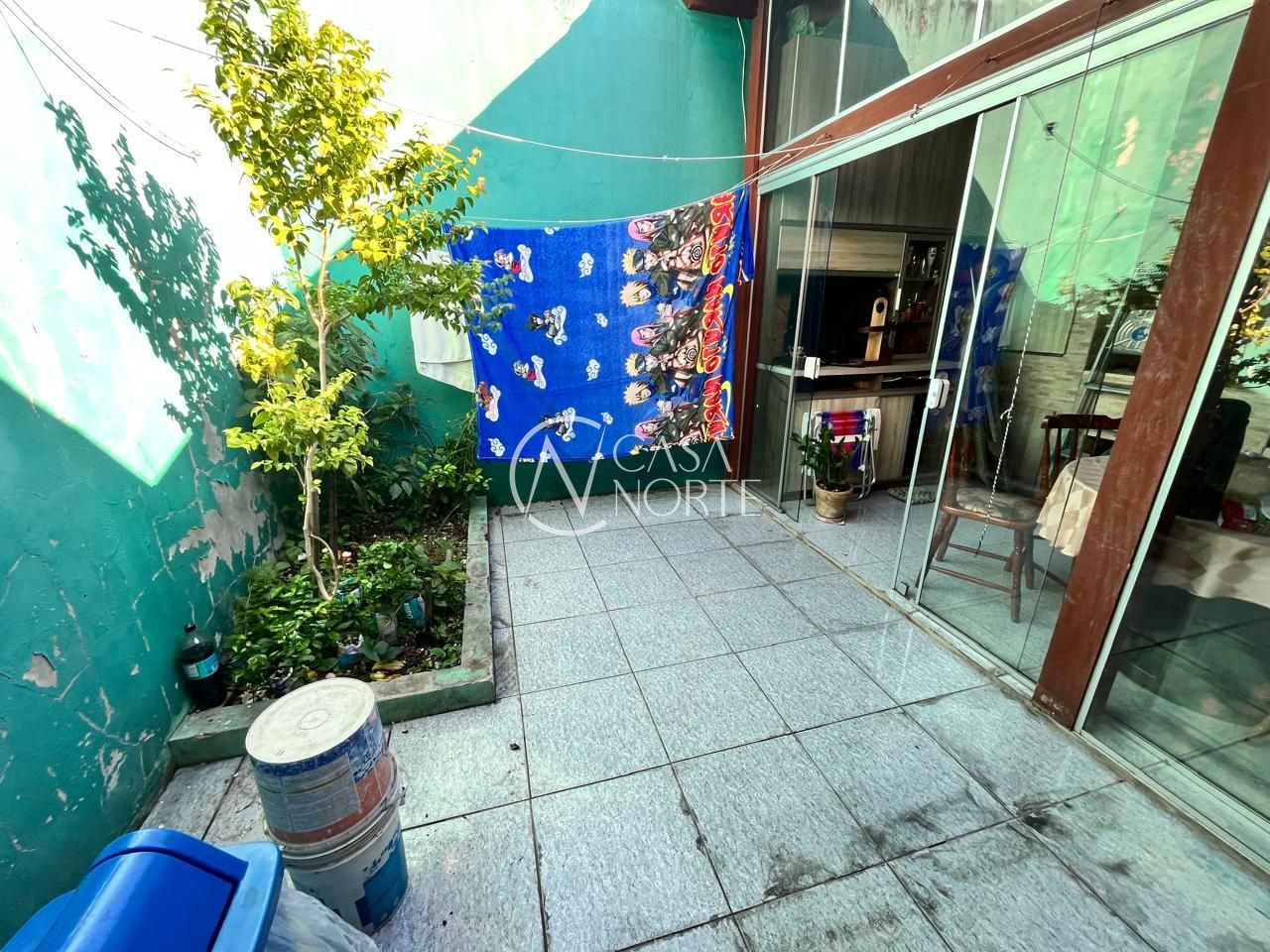 Casa à venda com 2 quartos, 60m², 1 suíte, 1 vaga, Rua Delôr Feijó de Bastos no bairro Hípica em Porto Alegre