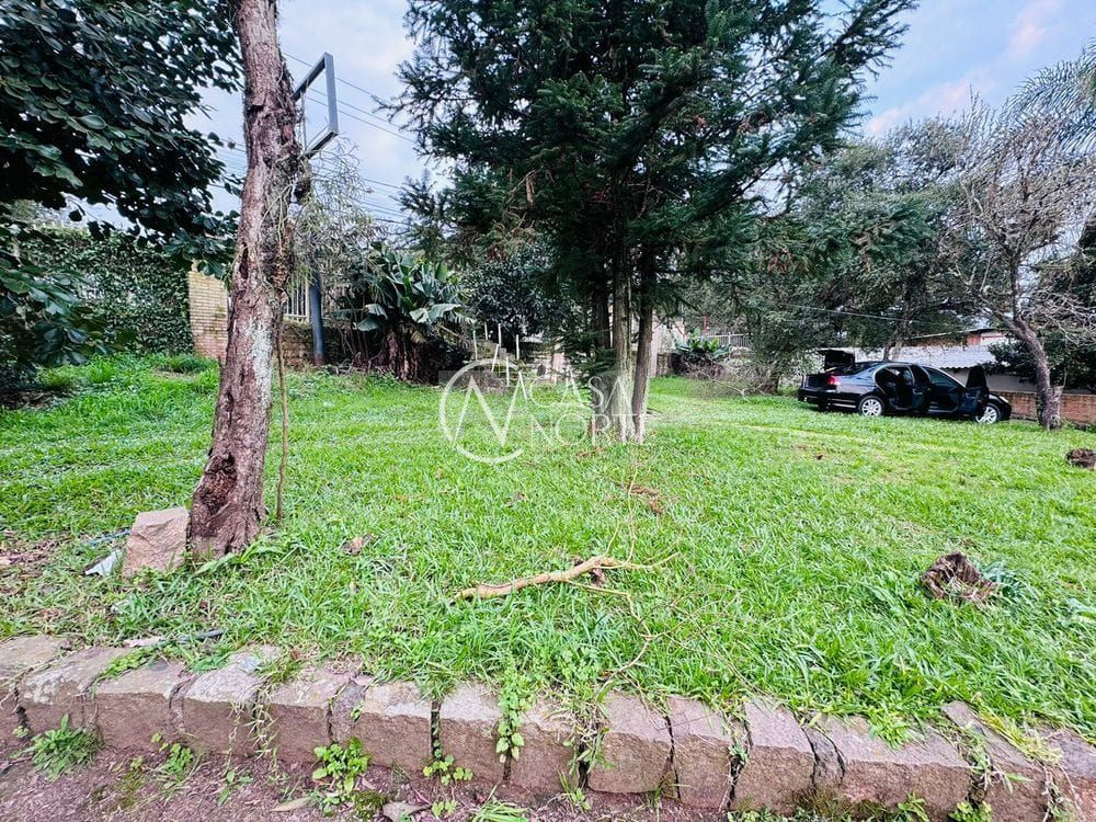 Terreno à venda  com 1455m², Avenida Vicente Monteggia no bairro Cavalhada em Porto Alegre